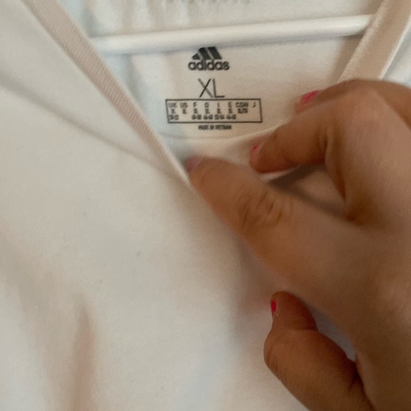 Adidas Aeroready White and purple Short Sleeve Tee size XL - Picture 4 of 7